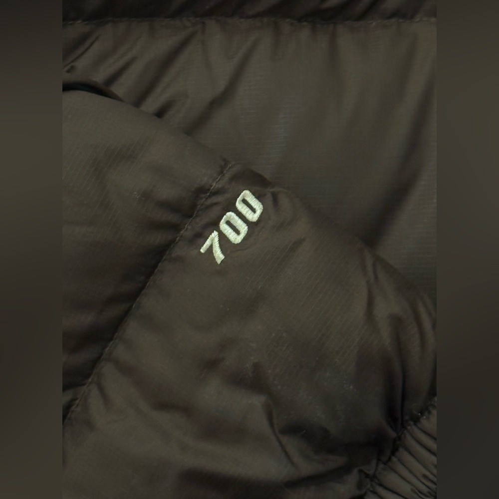 The North Face 700 Chocolate brown puffer jacket - Picture 4 of 5